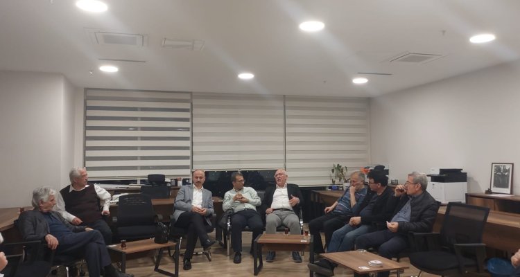 Cuma Sohbetleri: Dün, bugün, yarın ekseninde 3 Mayıs ve Türkçülük